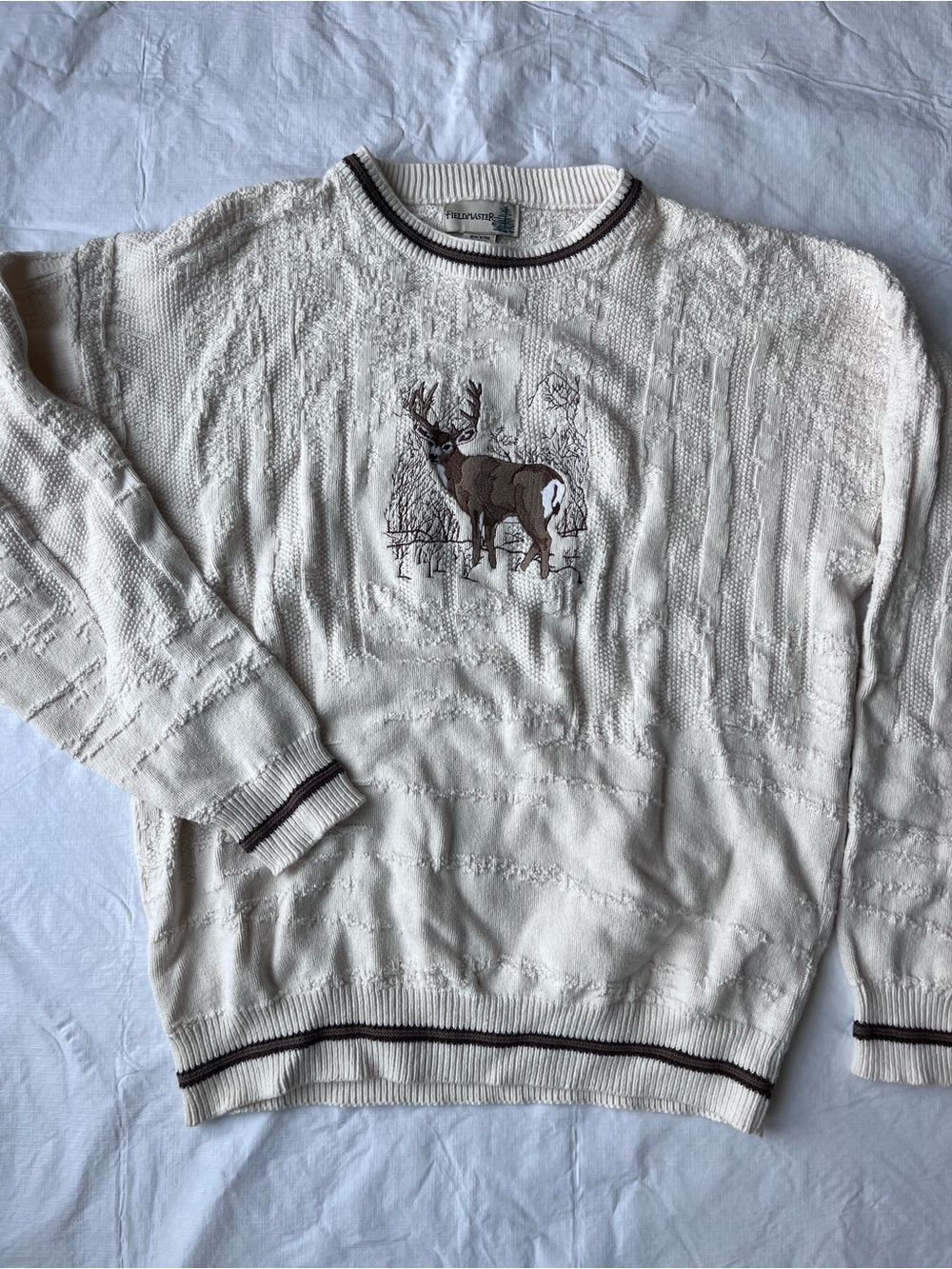 Vintage FieldMaster Embroidered Deer Elk Stag Cream Sweater